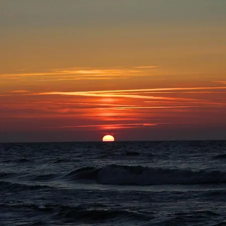 Bursztynowy Апартаменты *