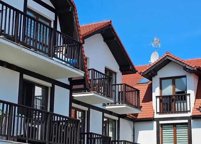 Bursztynowy Rowy (Pomerania)