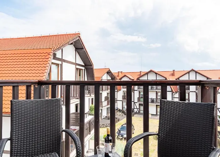 Bursztynowy Rowy (Pomerania)