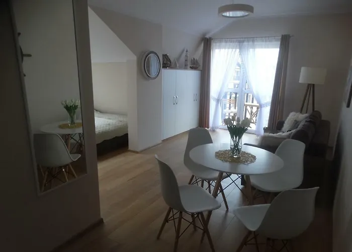 Bursztynowy * Rowy (Pomerania)